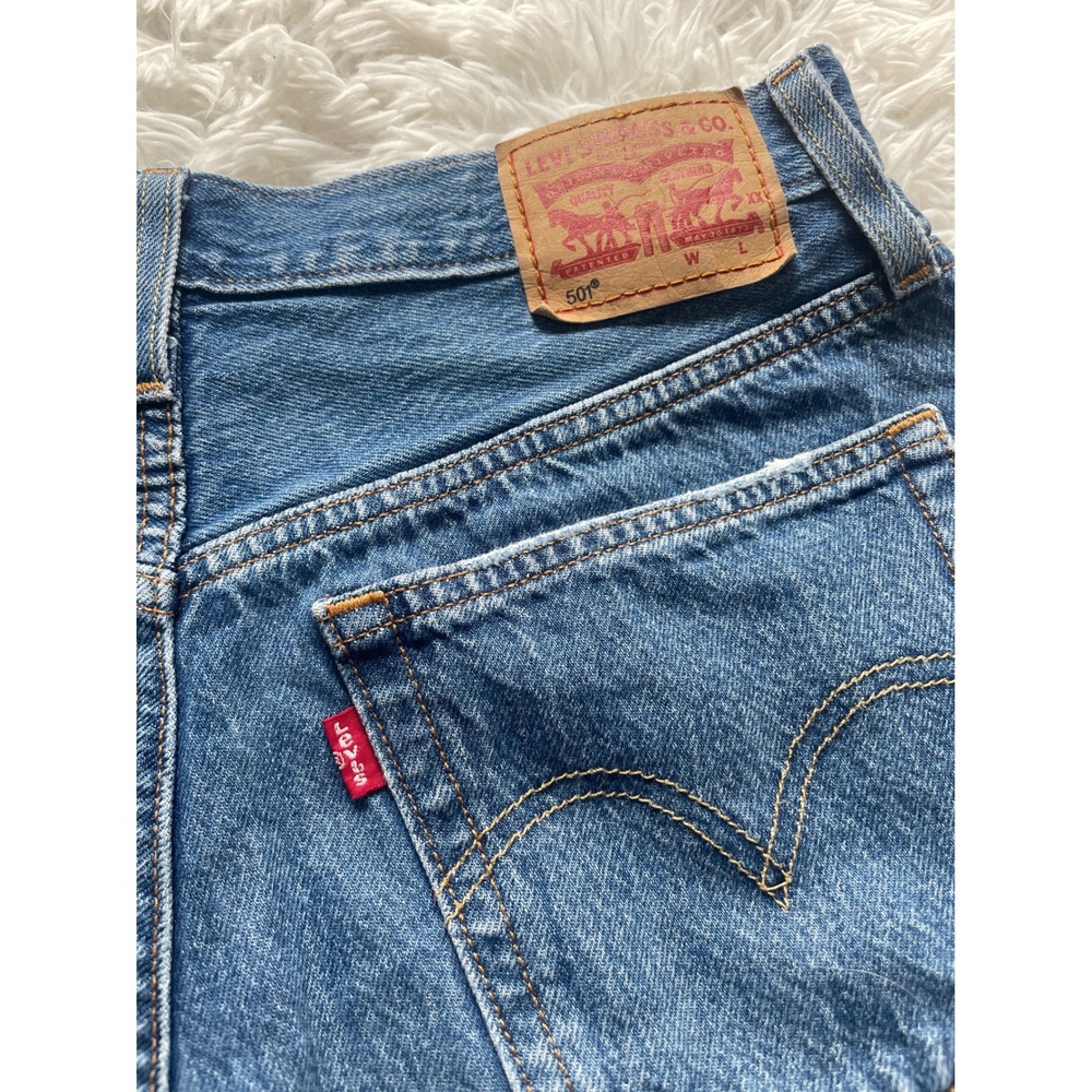 Levi's 501 Denim Shorts Distressed High Rise Cut Off Raw Hem - Picture 7 of 8